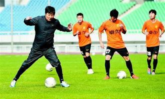 孙楠爆料足球队视频,揭秘足球圈不为人知的一面  第1张